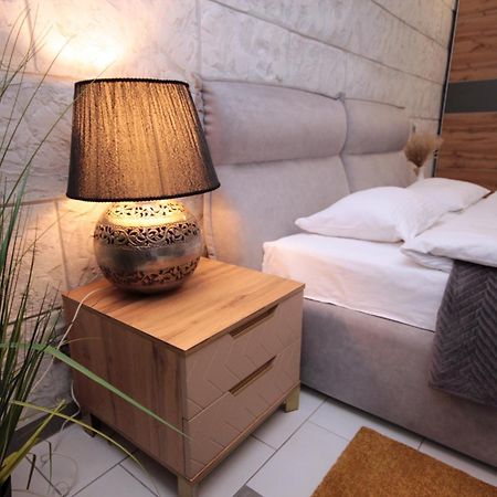 Inn Home Apartments In Kiev Center Zewnętrze zdjęcie