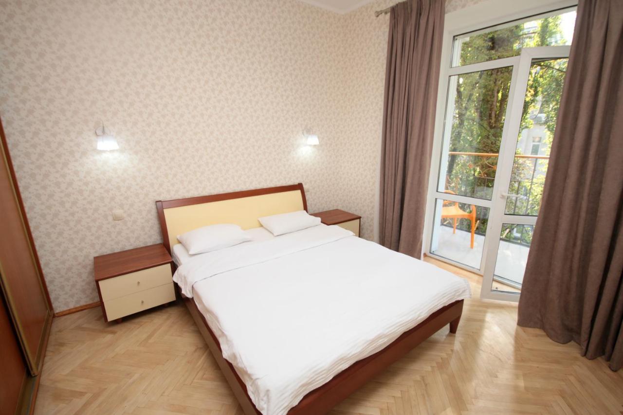 Inn Home Apartments In Kiev Center Zewnętrze zdjęcie