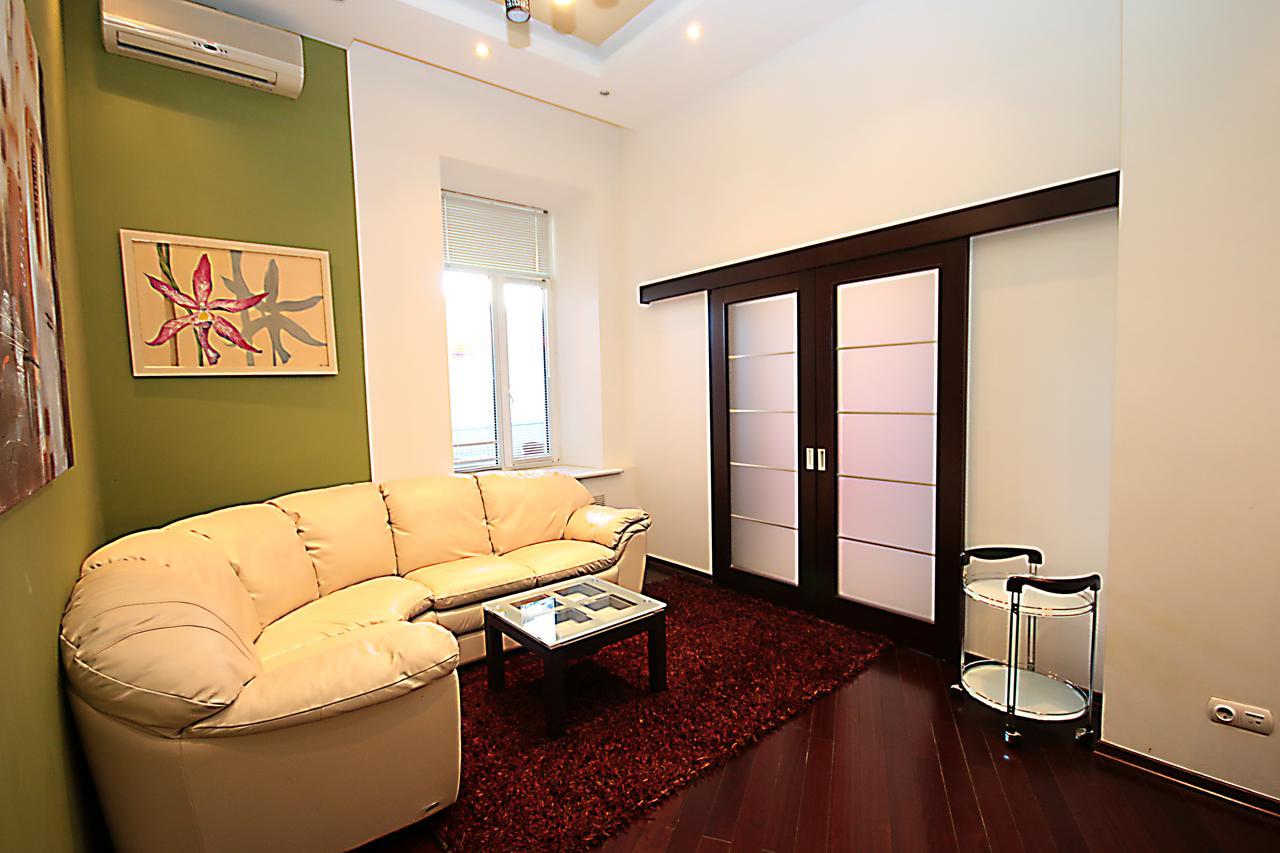 Inn Home Apartments In Kiev Center Zewnętrze zdjęcie