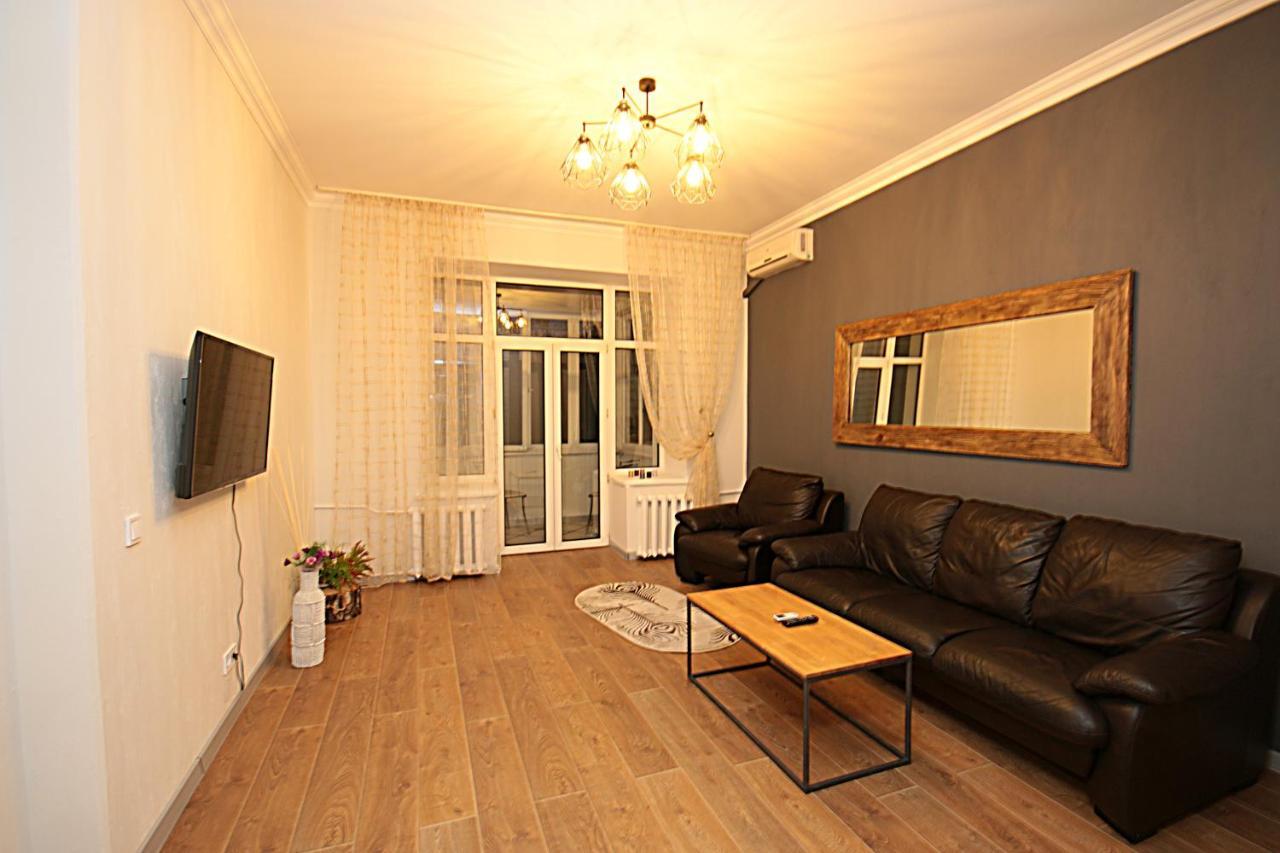 Inn Home Apartments In Kiev Center Zewnętrze zdjęcie