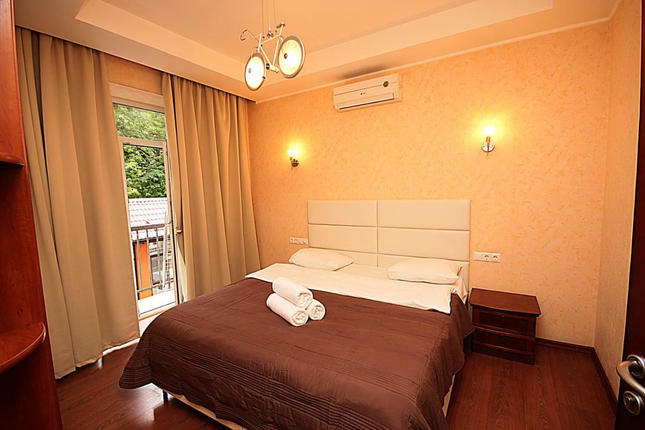 Inn Home Apartments In Kiev Center Zewnętrze zdjęcie